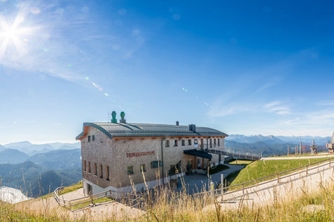 Am Gipfel der Gemeindealpe: Das Terzerhaus Am Gipfel der Gemeindealpe: Das Terzerhaus